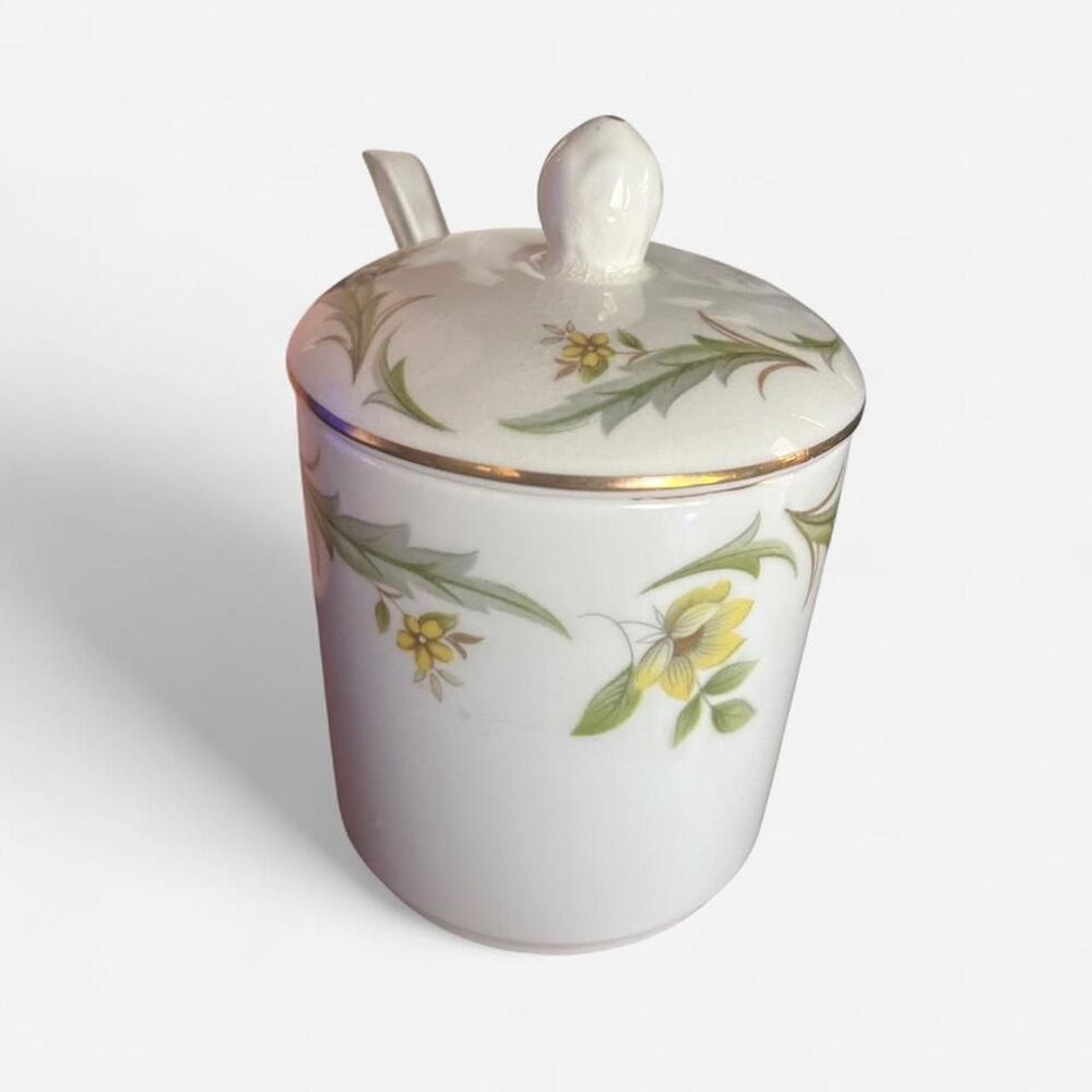 Coquette Style Royal Grafton Fine Bone China Jam Pot with Lid "Evesham"